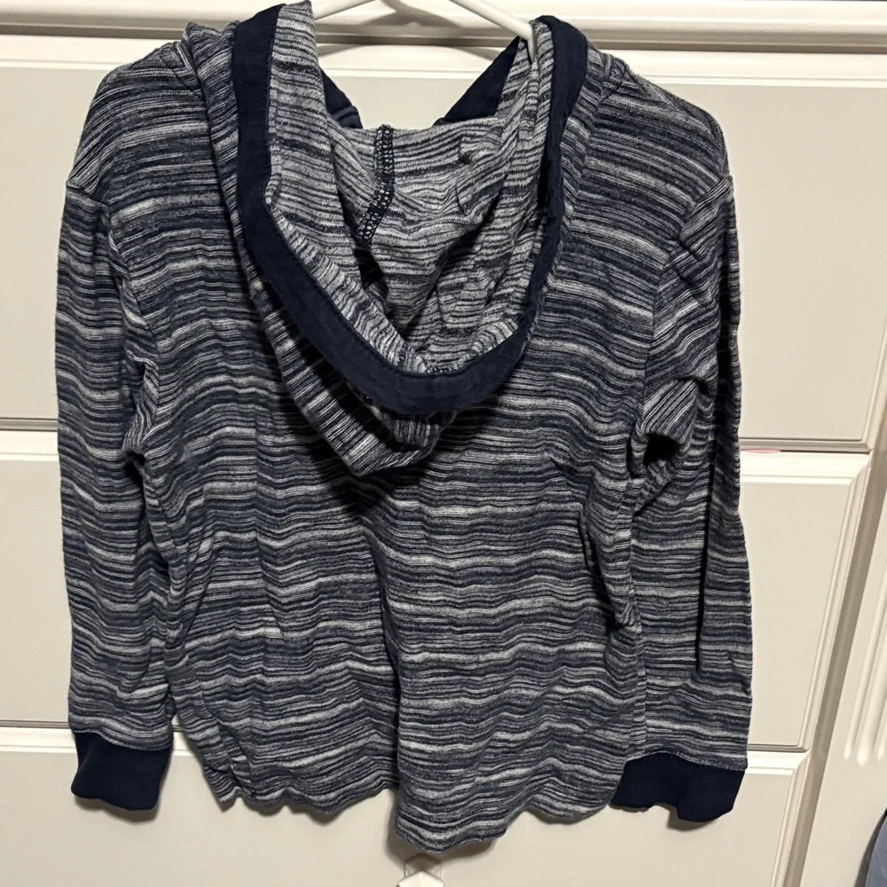 Gymboree Navy Striped Hoodie size 5/6